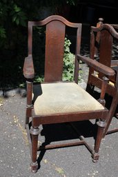 6 Antique Oak Chairs To Reupholster18x17x37