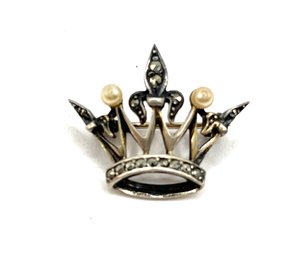 Vintage Germany Sterling Silver Marcasite And Pearl Color Crown Pin/Brooch