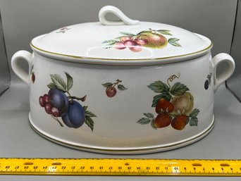 Wedgwood Fruit Sprays Casserole Dish