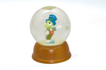 The First Limited Edition Disney Crystal Snow Globe Collection 'Jiminy Cricket'