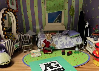American Girl AG Minis Illuma - Purple Green Bedroom Room Cube - Doll House - Accessories Furnishings