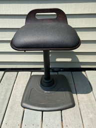 Vari-Chair Active Seat Standing Stool