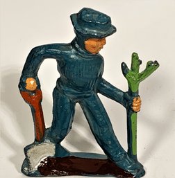 Lead, Iron Or Plastic Vintage Soldier Or Model