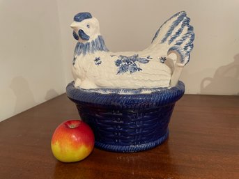 Blue And White Chicken Soup Tureen  Or Covered Casserole