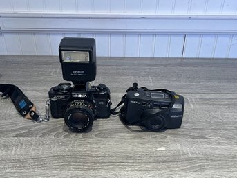 Lot Of 2 Cameras