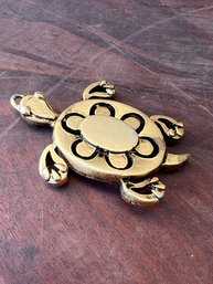 Vintage 1960s Turtle Pendant