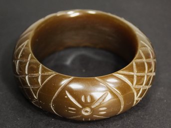 Large Wide Brown Molded Plastic Bangle Bracelet