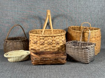 A Great Grouping Of Natural Woven Baskets #2