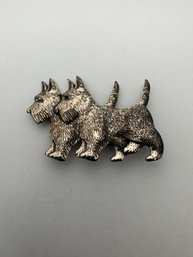 VINTAGE SIGNED BEAU STERLING SILVER SCOTTIE DOGS BROOCH