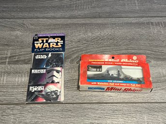 Bachmann Mini Ship And Star Wars Flipbooks