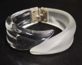 Vintage 980s Lucite Plastic Hinged Cuff Bracelet Frosted And Clear Acryllic