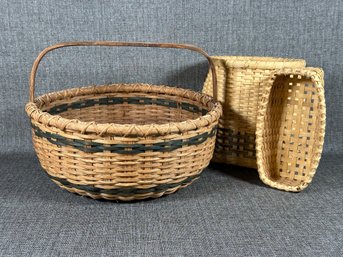 A Great Grouping Of Natural Woven Baskets #3