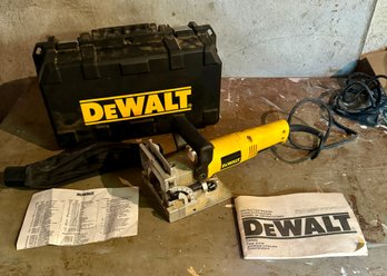 DeWalt Model DW682 - Plate Joiner - Tested Working