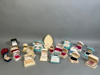Vintage Jewelry Presentation Keepsake Boxes