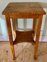 Vintage Oak End Table With Shelf