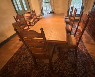 Beautiful Wooden BroyHill Furniture Industries Dining Table & 6 Lenoir Chair Company Chairs & Table Covers.