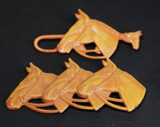 Two Vintage 1930s Plastic Pins Brooches Horse Heads Equestrian
