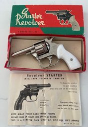 Vtg RTS Toy Cap Gun Revolver Made In Italy Model 1966 8 Shots Cal .22 Original Box & Brochure UNTESTED