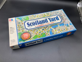 Vintage Scotland Yard Game