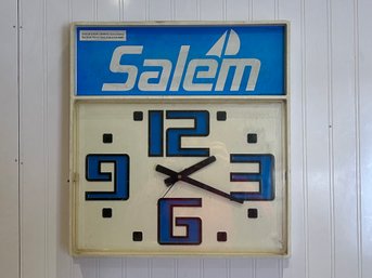 Vintage Salem Advertising Clock 1988