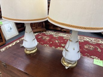 Beautiful Pair Frosted White Lamps With Gold Trim