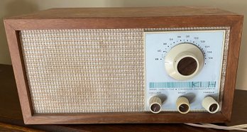 Vintage KLH Radio