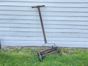 Coldwell  Antique Push Mower, Works