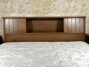 Vintage Mid-Century Modern Bedroom Suite By Broyhill: Queen Headboard With Storage