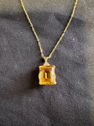 14k Gold Necklace With Citrine And Diamonds 7.5 Grams Total Weight