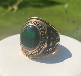 Johnson State College Vermont Class Ring ~ 1964 ~ 10K