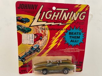 NEW 1970 Johnny Lightning Topper Toys Double Trouble Bubble Blister Pack Olive Color