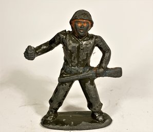 Lead, Iron Or Plastic Vintage Soldier Or Model