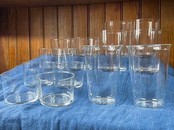 Fourteen Ultra Thin Elegant Beverage Glasses