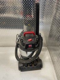 Craftsman 8 Gallon Wet/dry Shop Vacuum