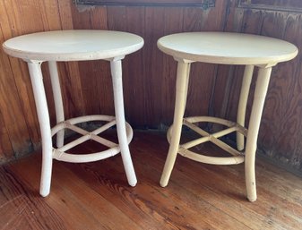 Pair Of Mid Century Round Accent / End Tables