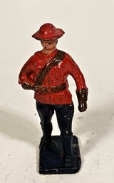 Lead, Iron Or Plastic Vintage Soldier Or Model