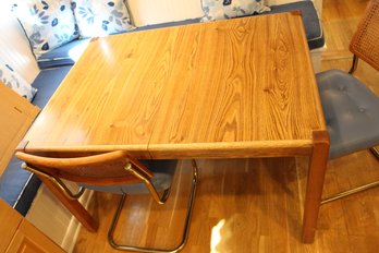 Kitchen Table W 4 Chairs And Leaf 36x48x30