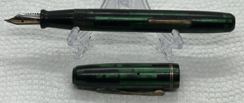 Vintage 1930s WEAREVER DELUXE Fountain Pen- Solid 14K Gold Nib