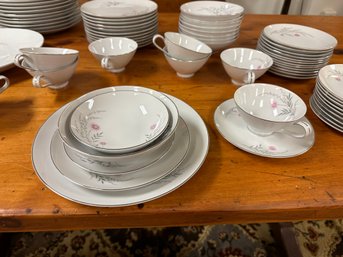 Nurimi Fine China From Japan 7pc. Place Setting  Complete Service For 9 Plus Extra & Serving Pcs.