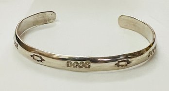 VINTAGE STERLING SILVER STAMPED DESIGN BRACELET