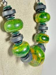 Large Vintage Green Marbleized Bakelite Large Beaded Necklace`