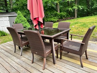 Canopy Outdoor Brown Woven Patio Set With Umbrella