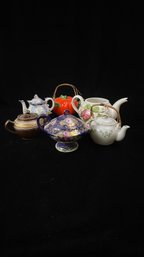 Mixed Tea Pots