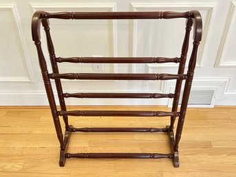 Bombay Quilt Rack