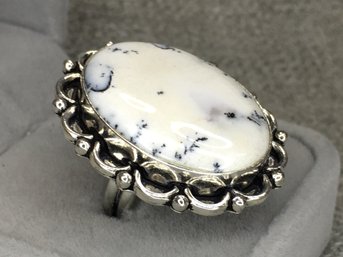 Beautiful Large Sterling Silver / 925 Cocktail Ring With Oval Dalmatian Jasper Cabochon - Very Pretty Ring !