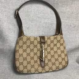 Incredible Like New GUCCI Jackie O - Small Hobo Style Purse - LOOKS BRAND NEW - Guaranteed Authentic - WOW !