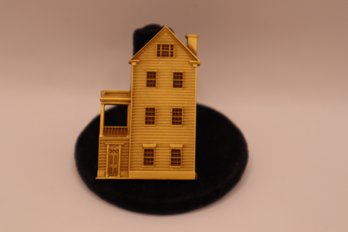Historic Charleston Foundation Gold Tone House Pin Pendant