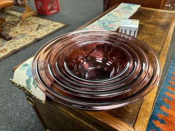 Set Of 4 Amethyst Nesting Bowls By Pyrex