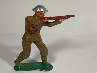 Lead, Iron Or Plastic Vintage Soldier Or Model