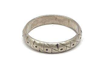 Vintage Sterling Silver Engraved Band, Size 8